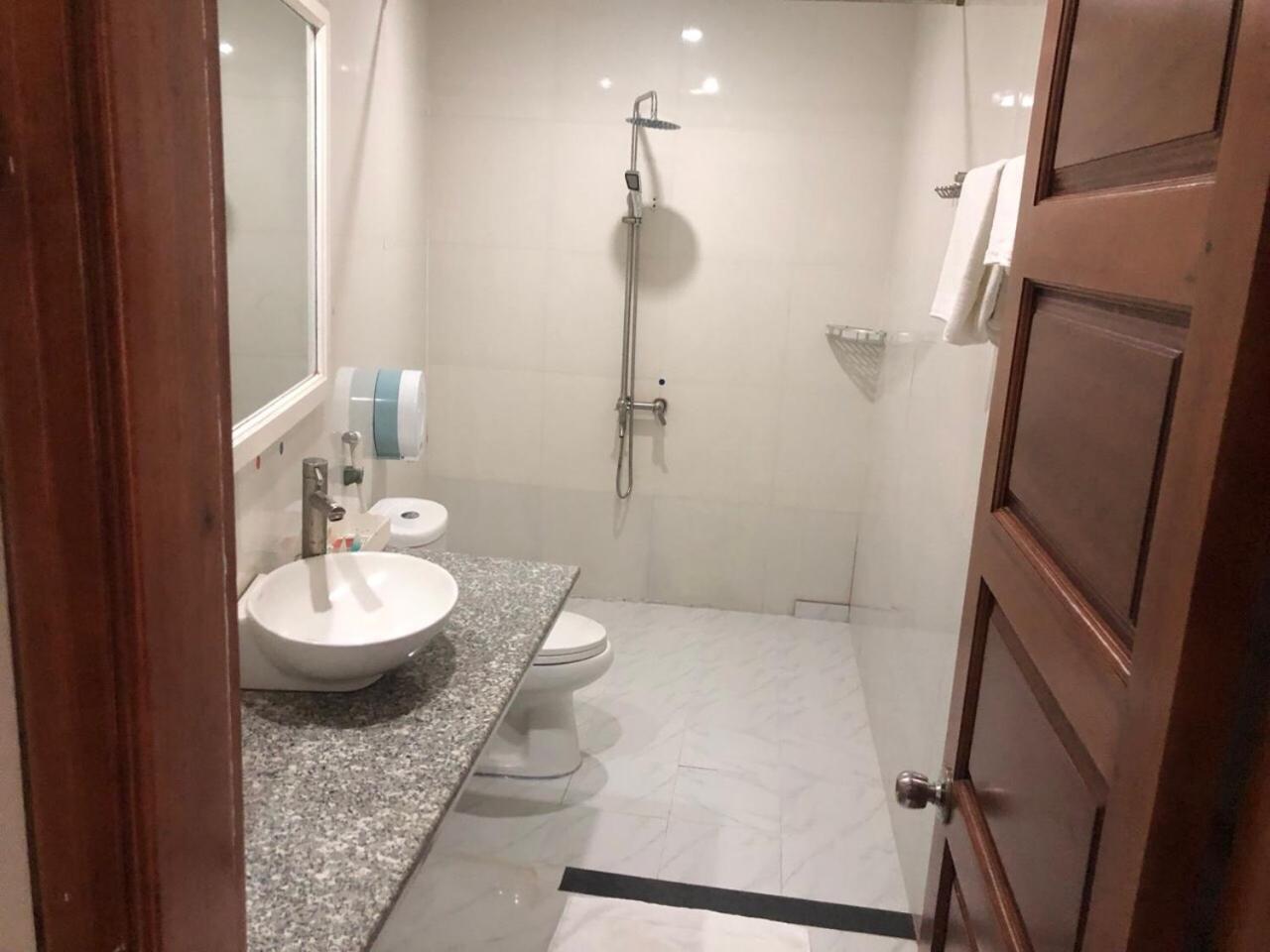 Konklor Hotel Tỉnh Kontum Eksteriør bilde